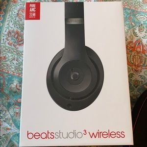 Beats Studio 3 Wireless in Matte Black